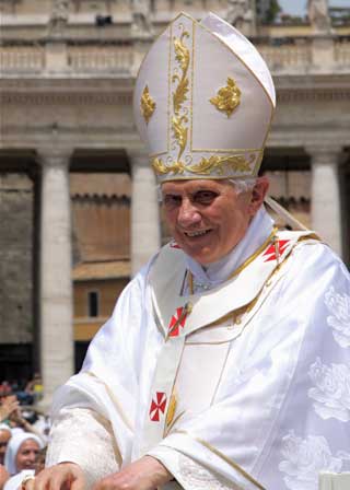 Benedictus XVI in 2010